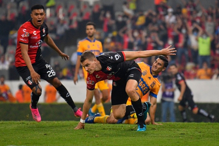 Julio Furch en Atlas