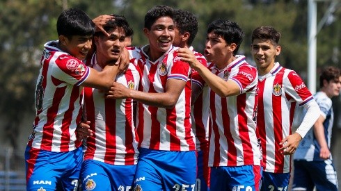 Chivas Sub-17 igualó 2-2 ante Tuzos en la Ida de la Semifinal