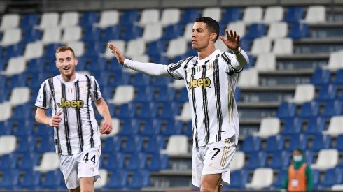 Cristiano anotó el 2 a 0 parcial de Juventus vs. Sassuolo y alcanzó el centenar de tantos en el club.