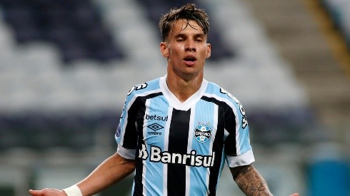 Ferreira marcou duas vezes na vitória do Grêmio por 3 a 1 sobre o Lanús (Foto: Getty Images)