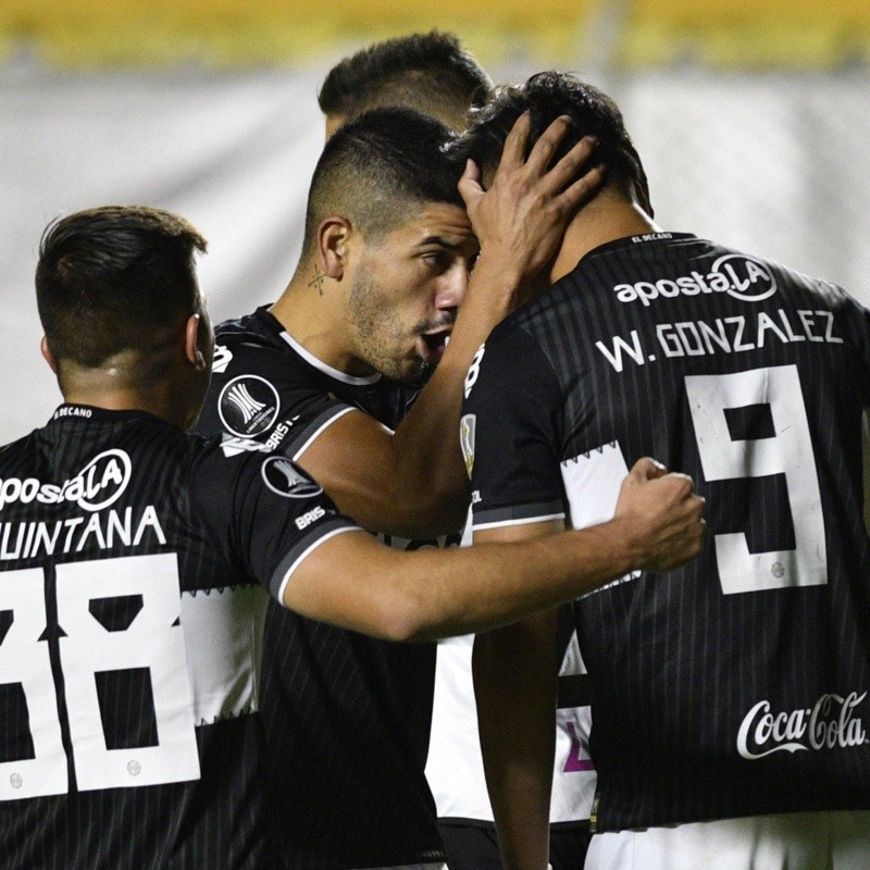 Olimpia venció a Always Ready y el Grupo B es una locura: ¡todos con 6 puntos!