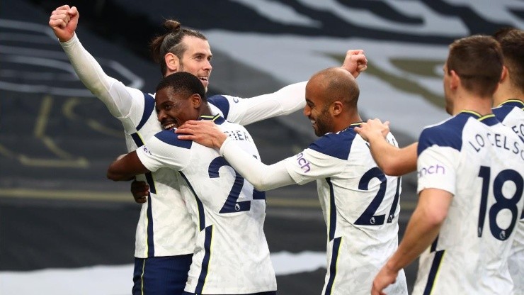 Jugadores del Tottenham en un encuentro de la Premier.