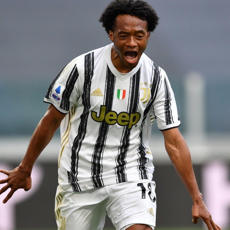 ¡El Emperador Cuadrado! Doblete para poner a Juventus en puestos de Champions