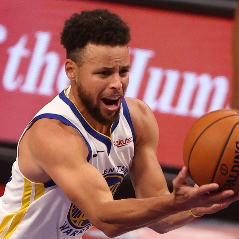 Atención, Lakers: la imagen que reveló la estrategia para defender a Curry