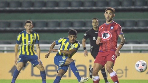 Huachipato pierde 5-1 ante Rosario Central por Copa Sudamericana