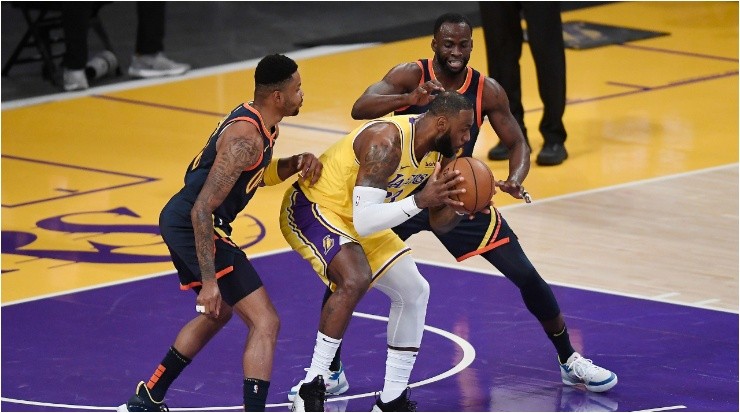 LeBron James vs Golden State Warriors (Foto: Getty)