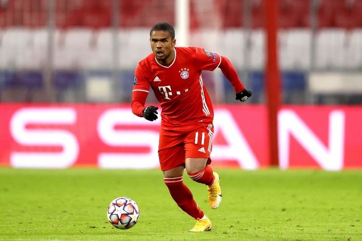 Douglas Costa 