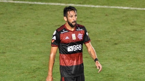 Mauricio Isla logra su tercer título con el Flamengo