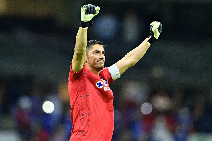 Jesús Corona en Cruz Azul