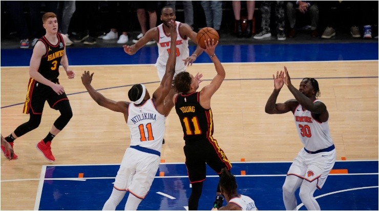 Trae Young ante los Knicks (Foto: Getty)