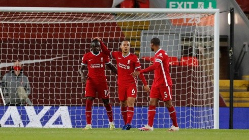 Jugadores del Liverpool durante un encuentro de la Premier League.