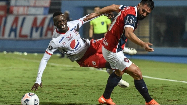 Se acabó todo: América cayó en Paraguay y quedó eliminado de la Copa Libertadores