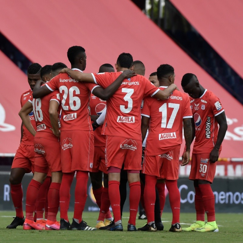 Como una familia: los mensajes de los jugadores de América para Luis Sánchez