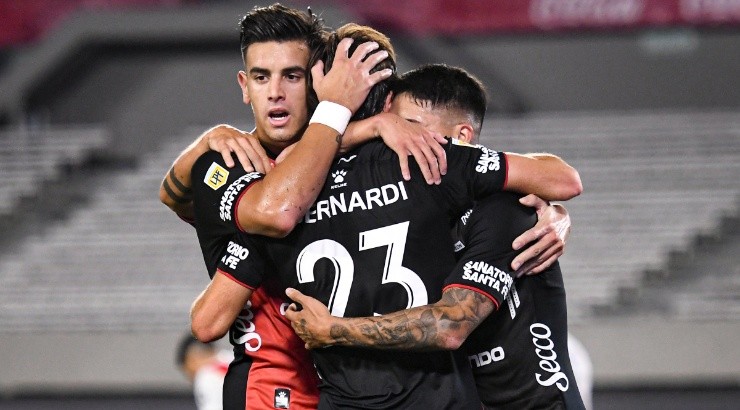 Christian Bernardi of Colon (center) celebrates with his teammates. (Getty)