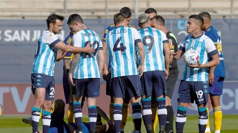 Racing Club de los tres chilenos se metió en la final del fútbol argentino. (Foto: Getty Images)