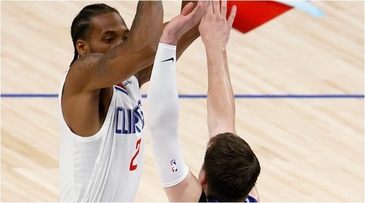 Kawhi Leonard y Luka Doncic (Foto: Getty)