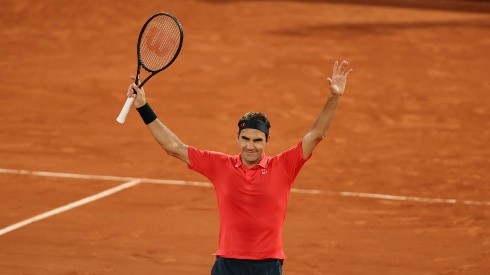 Roger Federer se mete a octavos de final de Roland Garros