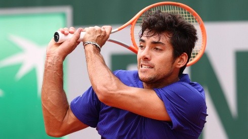 Cristian Garin cayó ante Daniil Medvedev por la cuarta ronda de Roland Garros. (Foto: Getty Images)