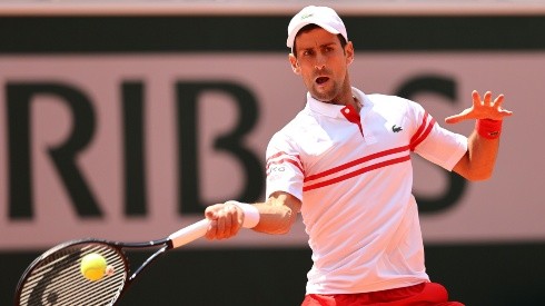 Novak Djokovic remontó a Lorenzo Musetti y ya está en los cuartos de final de Roland Garros. (Foto: Getty Images)