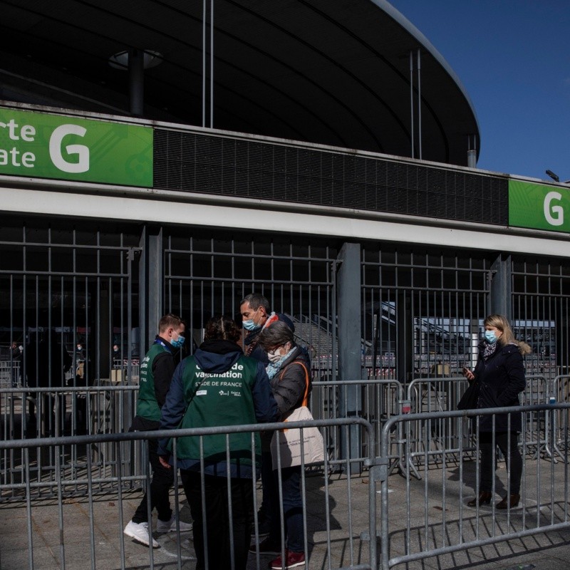 Stade de France tem volta de público em uma partida pela primeira vez desde o início da pandemia