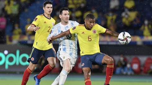 Punto de oro para Colombia y un empate que sabe a derrota para los argentinos.