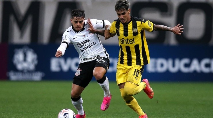 Facundo Torres at Peñarol (Getty)