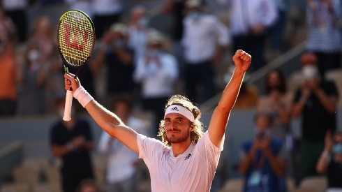 Tsitsipas é o primeiro finalista de Roland Garros após vencer Zverev. (Foto: Getty Images)