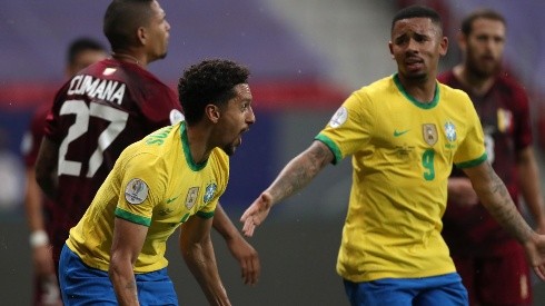 Com gol de Marquinos, Brasil abre o placar contra a Venezuela na estreia da Copa América