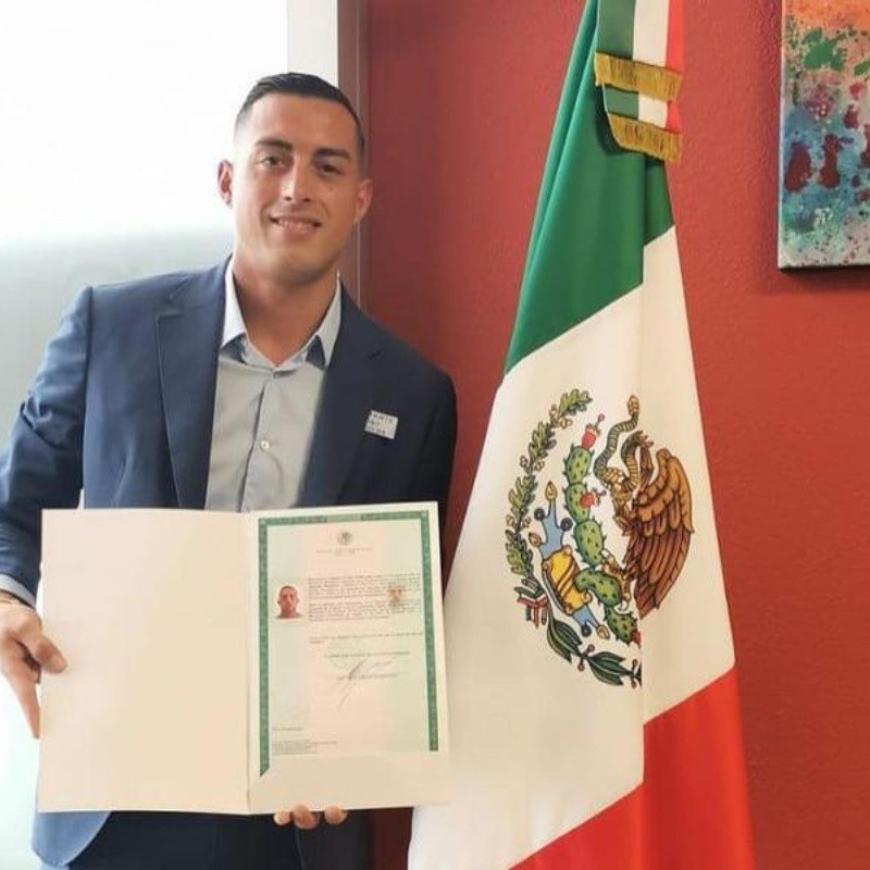 Oficial: ¡Rogelio Funes Mori ya es mexicano!