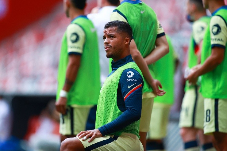 Giovani dos Santos en América