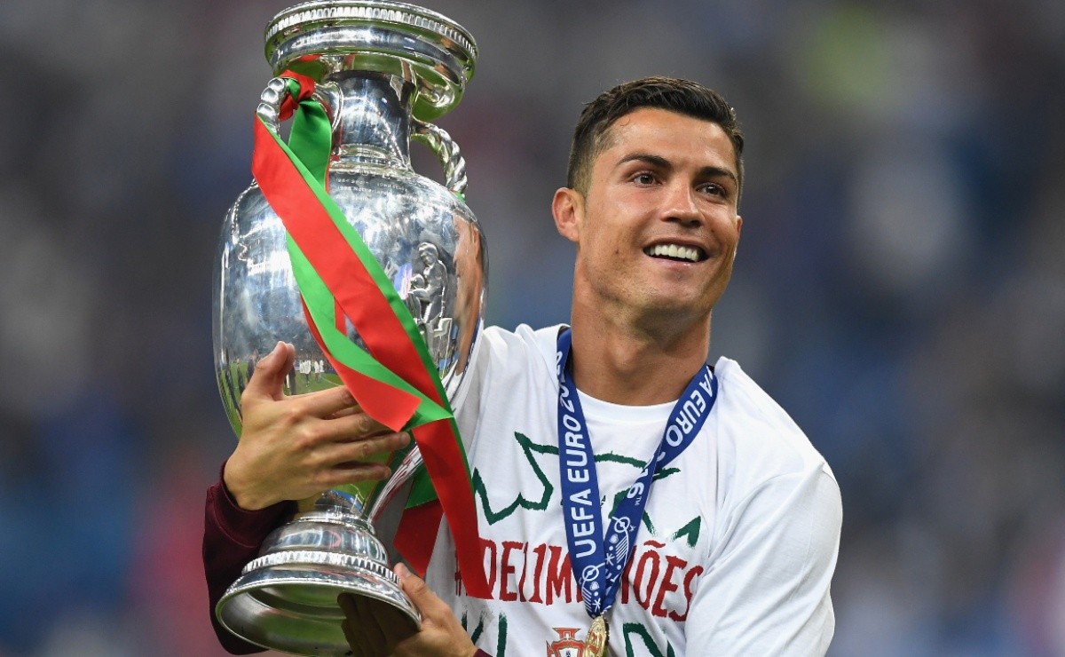 Cristiano Ronaldo Of Portugal Holds The Euro 2016 Trophy  Xgettyx  242310155 