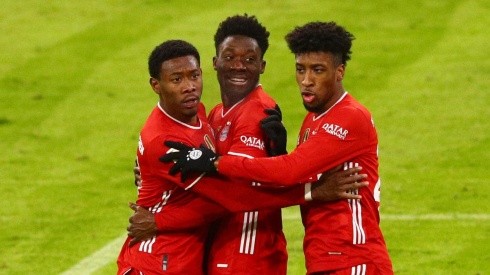 David Alaba, Alphonse Davies y Kingsley Coman, jugadores del Bayern.
