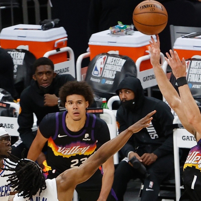 ¡Devin Booker on fire! Suns se lleva el juego 1 ante Clippers