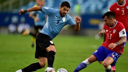Uruguai e Chile empataram pelo placar de 1 a 1 (Foto: Getty Images)