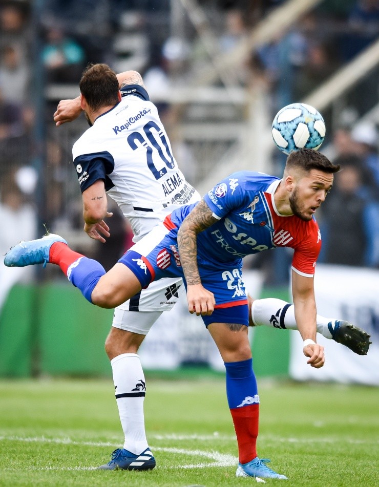 Troyansky, posible refuerzo del Atlas