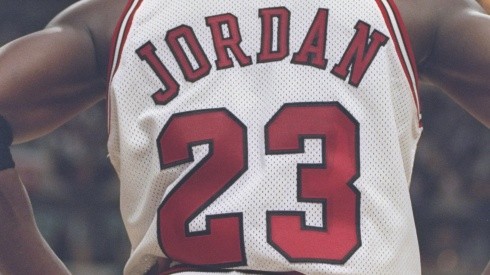 El equipo que no tuvo a Michael Jordan ni un solo minuto y retiró su número 23