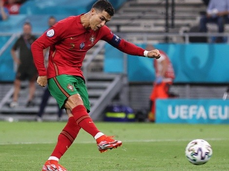 De la mano de Cristiano Ronaldo por un clarísimo penal, Portugal se pone en ventaja