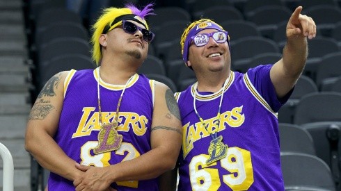 Aficionados mexicanos de los Lakers