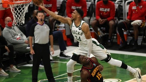 Giannis Antetokounmpo fue la figura de los Bucks (Getty Images)