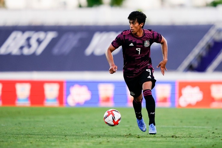 José Juan Macías con selección.