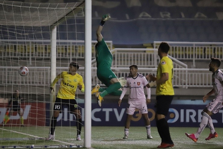 El golazo de Mario Sandoval en la Universidad de Chile vs San Luis El golazo de Mario Sandoval en la Universidad de Chile vs San Luis