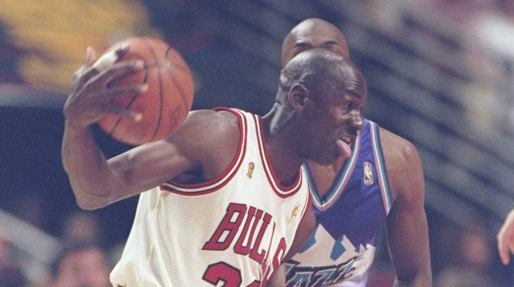 Michael Jordan antes del último tiro con los Bulls (Foto: Getty Images)