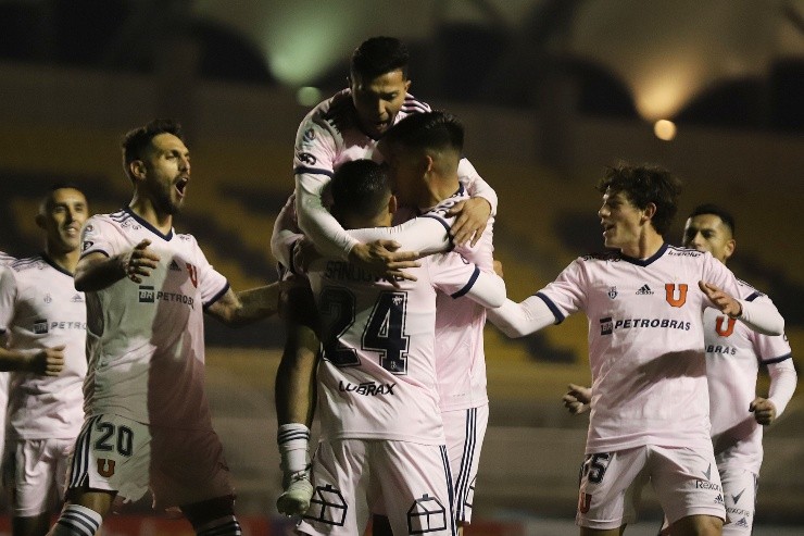 Mario Sandoval en el triunfo de la Universidad de Chile contra San Luis de Quillota en la Copa Chile 2021