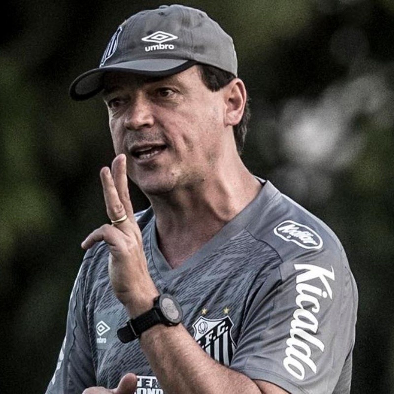 Diniz reintegra atacante, que treina até na lateral para convencer técnico