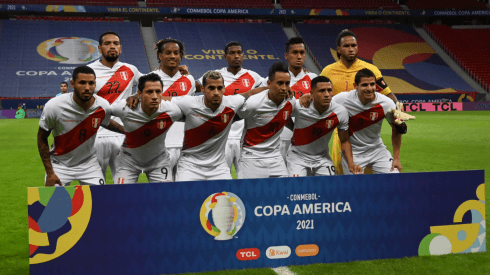 Futbolistas peruanos aparecen con Lionel Messi en el once ideal de la fecha 5