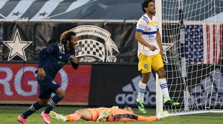 Gianluca Busio #27 of Sporting Kansas City celebrates after scoring during the 2nd half of the MLS Cup playoff game against the San Jose Earthquakes (Getty)