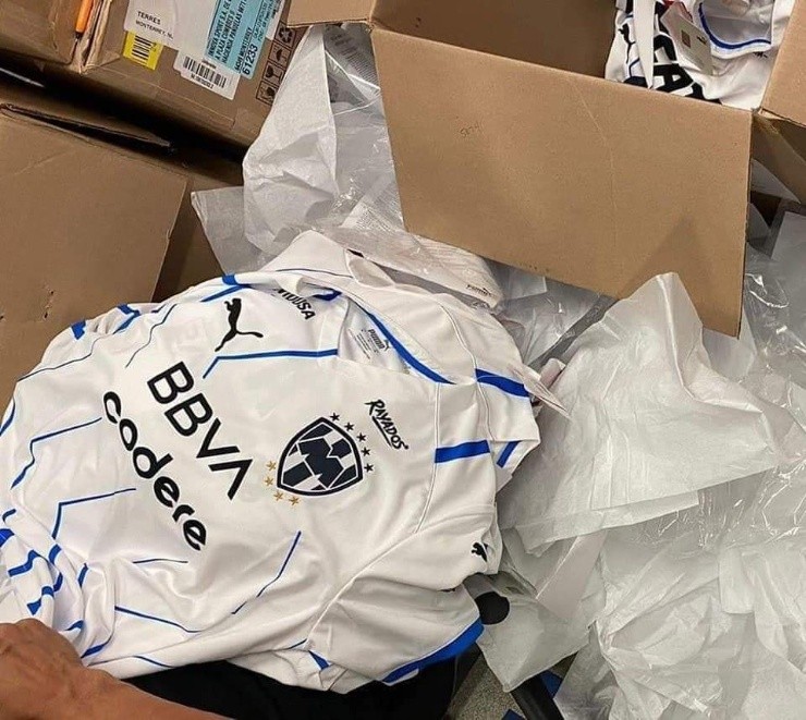 Así será el segundo jersey de Rayados. Foto: Multimedios Deportes