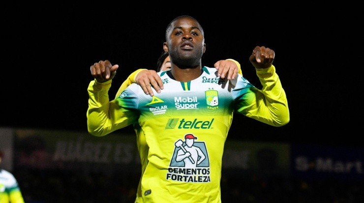 Joel Campbell llegaría a Monterrey. (Imago 7)