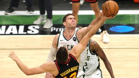 Brook Lopez fue la gran figura de los Bucks (Getty Images)