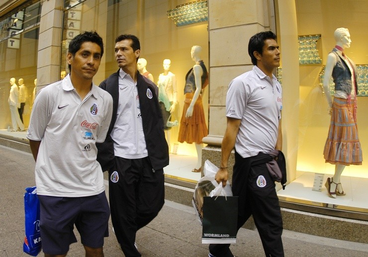 Jorge Campos y Oswaldo Sánchez.